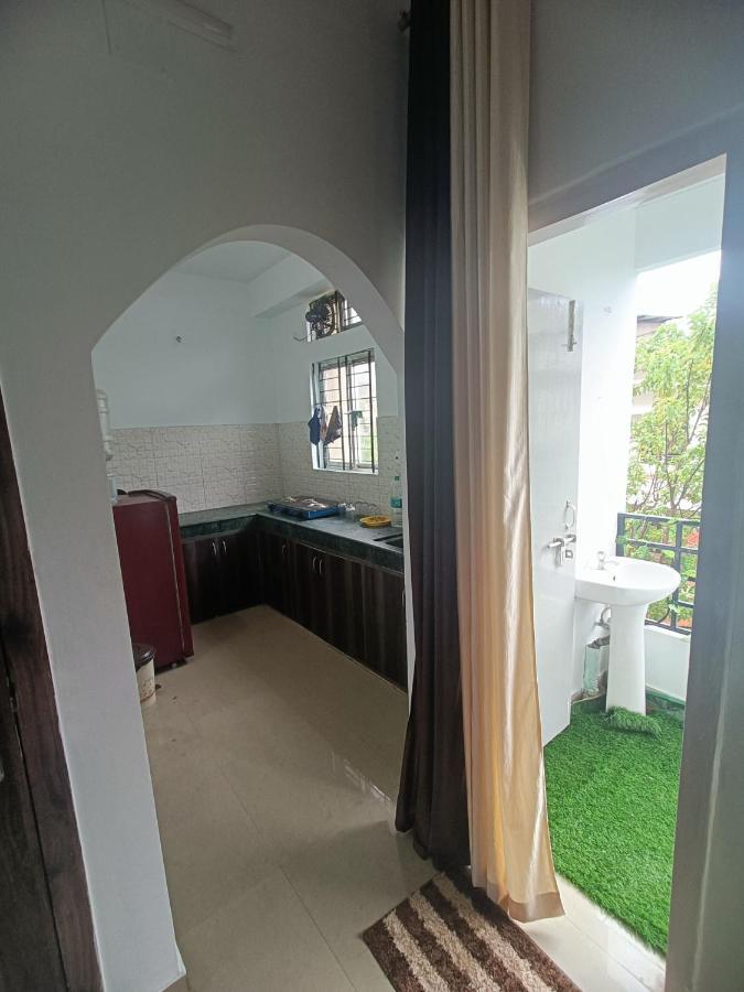 Appartamento Panah . Guwahati Esterno foto